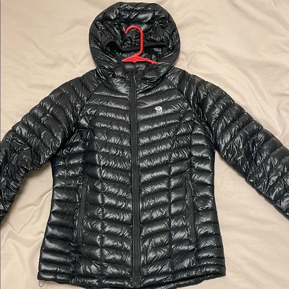 Women’s mountain hardwear ghost whisperer jacket size small